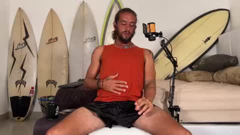 Mack  Makingmoans Twitter online show from 3, 7, 2026