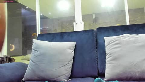 Snapshot of makonneen chatting on 12, 12, 2024 Makonnen online show from 12, 12, 2024