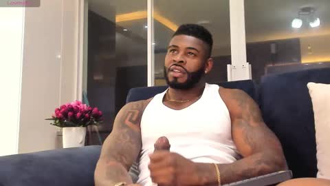 Snapshot of makonneen chatting on 11, 3, 2025 Makonnen online show from 11, 3, 2025