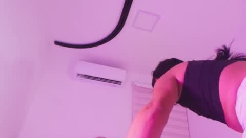 Snapshot of malaia_thompson_ chatting on 9, 6, 2026 malaia thompson online show from 9, 6, 2026