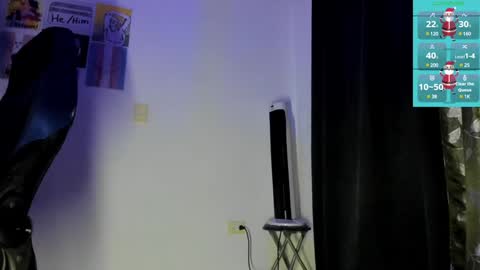 Snapshot of male_pussy chatting on 25, 12, 2024 ADAM online show from 25, 12, 2024