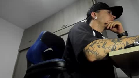 ADAM         online show from 30, 10, 2025