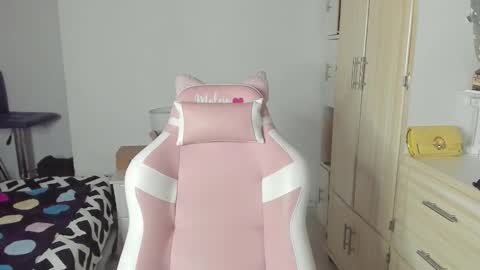 Snapshot of maleja_ruiz2 chatting on 6, 12, 2024 Aleja online show from 6, 12, 2024