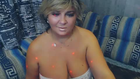 Snapshot of malena_mi chatting on 9, 12, 2024 Malena online show from 9, 12, 2024