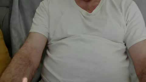 Snapshot of maletoysub chatting on 1, 7, 2026 maletoysub online show from 1, 7, 2026