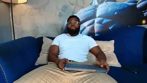 The King Malik online show from 10, 10, 2025