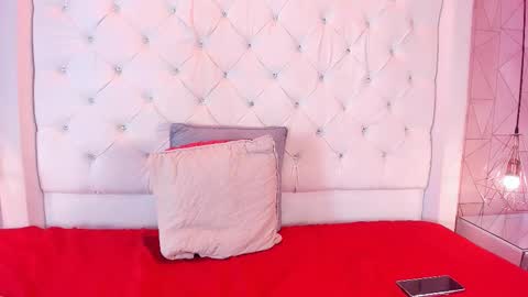 Snapshot of malikasoleil chatting on 24, 2, 2026 Malika soleil online show from 24, 2, 2026