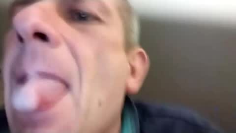 Snapshot of malinowy85 chatting on 15, 11, 2025 malinowy85 online show from 15, 11, 2025