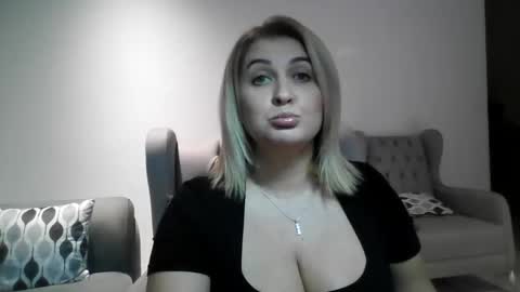 malorine online show from 30, 11, 2025