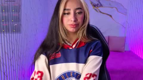 Malory  online show from 16, 1, 2026