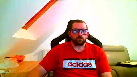 breton online show from 17, 12, 2024