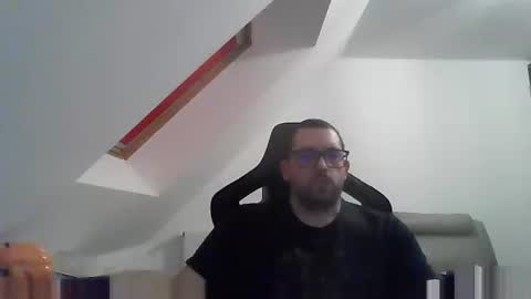 breton online show from 5, 1, 2025