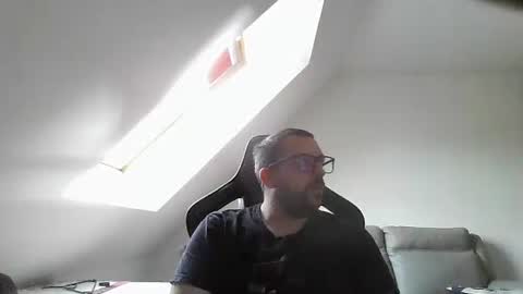 breton online show from 26, 10, 2025