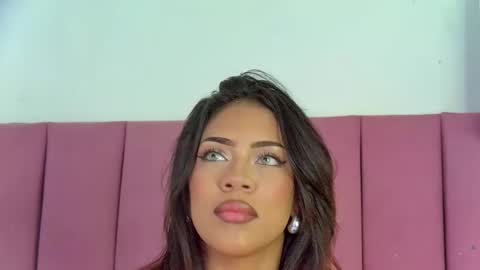 Snapshot of mami_natacha19x chatting on 7, 1, 2025 nati online show from 7, 1, 2025