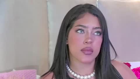 Snapshot of mami_natacha19x chatting on 9, 9, 2025 nati online show from 9, 9, 2025