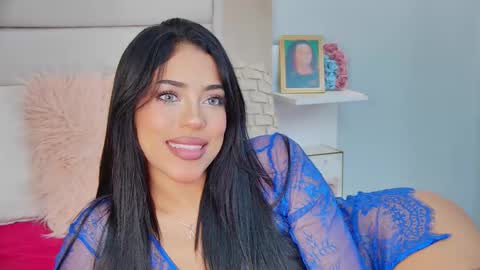 Snapshot of mami_natacha19x chatting on 15, 11, 2025 nati online show from 15, 11, 2025