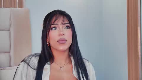 Snapshot of mami_natacha19x chatting on 19, 11, 2025 nati online show from 19, 11, 2025