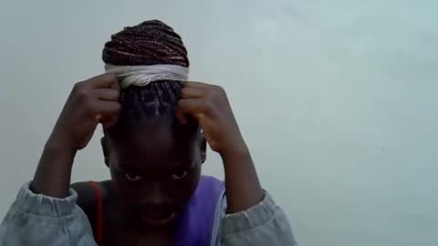 Snapshot of mamichula42 chatting on 27, 10, 2025 mamichula42 online show from 27, 10, 2025