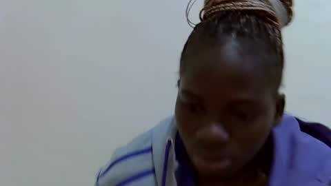 Snapshot of mamichula42 chatting on 9, 11, 2025 mamichula42 online show from 9, 11, 2025