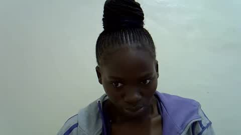 Snapshot of mamichula42 chatting on 26, 11, 2025 mamichula42 online show from 26, 11, 2025