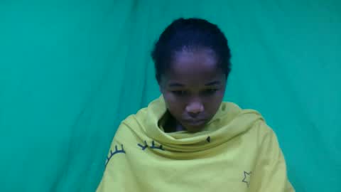 Snapshot of mamieriela chatting on 12, 2, 2026 mamieriela online show from 12, 2, 2026