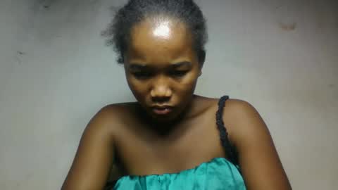 Snapshot of mamieriela chatting on 18, 2, 2026 mamieriela online show from 18, 2, 2026