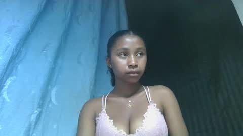 Snapshot of mamieriela chatting on 11, 4, 2026 mamieriela online show from 11, 4, 2026