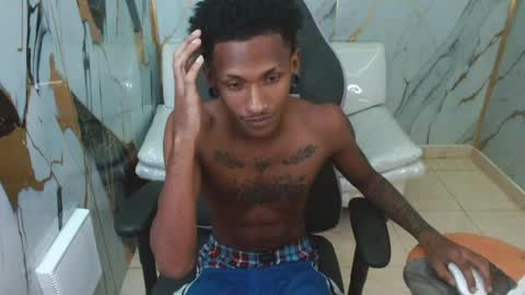 Snapshot of man_sant11 chatting on 29, 4, 2026 man_sant11 online show from 29, 4, 2026