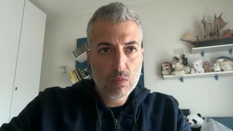 Snapshot of manager82 chatting on 6, 10, 2025 manager82 online show from 6, 10, 2025