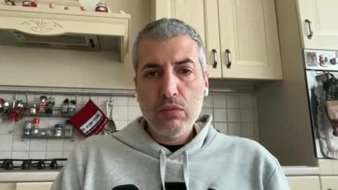 Snapshot of manager82 chatting on 9, 2, 2026 manager82 online show from 9, 2, 2026