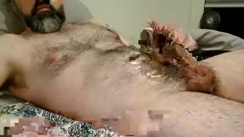 Man Dime Bear17 online show from 14, 2, 2025