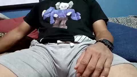 mandrilo7379 online show from 19, 2, 2026