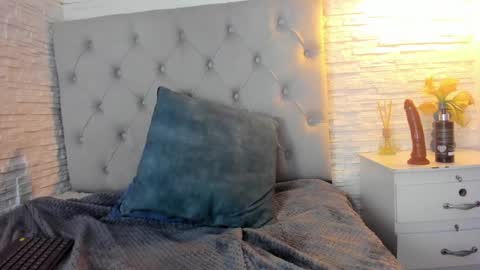 Snapshot of mandyminx66 chatting on 3, 12, 2024 Mandy Val online show from 3, 12, 2024