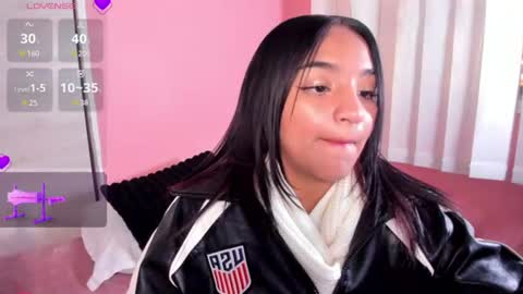 manelyk_evanss online show from 15, 7, 2026