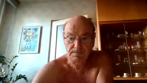 Snapshot of manes5858 chatting on 24, 6, 2026 manes5858 online show from 24, 6, 2026