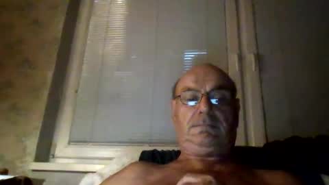 Snapshot of manes5858 chatting on 31, 7, 2026 manes5858 online show from 31, 7, 2026