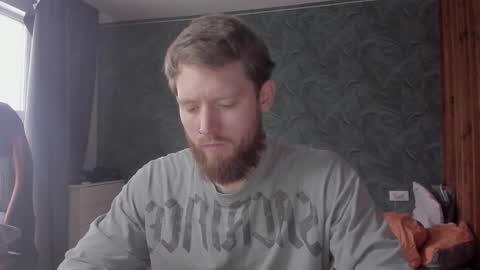 Snapshot of manjerk_on_cb chatting on 25, 11, 2025 Arthur online show from 25, 11, 2025