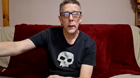 Dickinabox online show from 15, 3, 2026