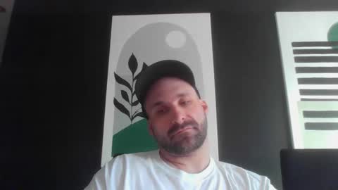 Snapshot of manop01 chatting on 12, 5, 2026 manop01 online show from 12, 5, 2026