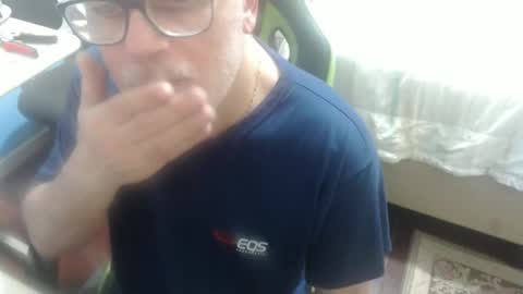 manotcheblu online show from 31, 10, 2025