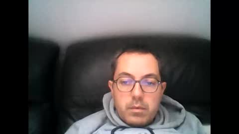 Snapshot of manu5933 chatting on 14, 10, 2025 manu5933 online show from 14, 10, 2025