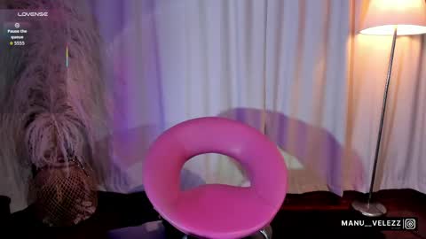 Snapshot of manu_nyx chatting on 15, 5, 2026 manu velezz Help me to get to 100 thumbs ups Tip 25tks Rate me online show from 15, 5, 2026