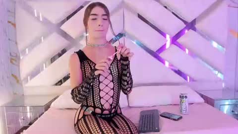 Snapshot of manu_osorio chatting on 16, 6, 2026 MA N UO S O R I O online show from 16, 6, 2026