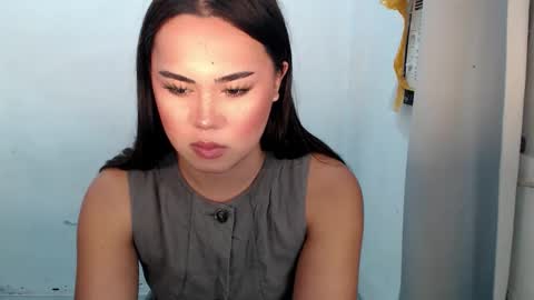 Snapshot of manualrein19 chatting on 24, 11, 2025 rein online show from 24, 11, 2025