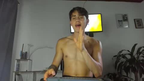 manucute 23  online show from 21, 9, 2025