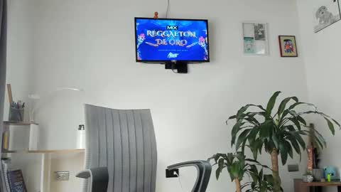 manucute 23  online show from 24, 9, 2025