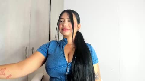 Snapshot of manuela_anderson chatting on 21, 9, 2025 MANUELA online show from 21, 9, 2025