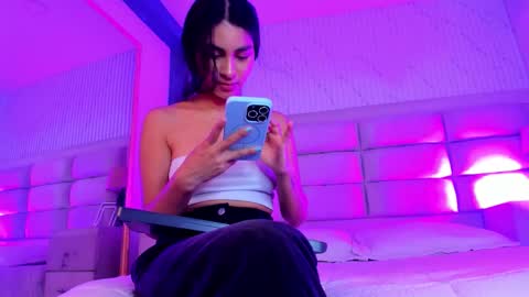 Manuela online show from 23, 3, 2026