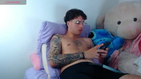 Snapshot of manuelr77 chatting on 23, 5, 2026 Manuel online show from 23, 5, 2026