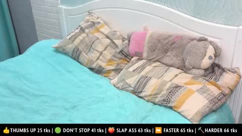 Snapshot of manussa69 chatting on 23, 3, 2026 Manussa and Edward online show from 23, 3, 2026